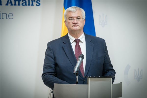 Sybiha, Kuveytli mevkidaşı Al-Yahya ile telefonda görüştü Sybiha, Kuveytli mevkidaşı Al-Yahya ile telefonda görüştü