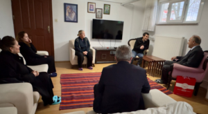 Vali Erol, şehit ve gazi ailelerini ziyaret etti Vali Erol, şehit ve gazi ailelerini ziyaret etti