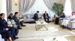 Al-Khulaifi, Tayland Ulusal Güvenlik Konseyi Genel Sekreteri Bangchaud ile görüştü