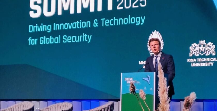 Brekelmans: Grönland’daki ortak keşif çalışmalarına katkıda bulunacağız Brekelmans: Grönland’daki ortak keşif çalışmalarına katkıda bulunacağız