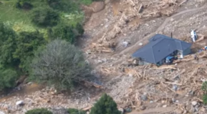 Endonezya’da heyelanda 8 ölü, 82 kayıp