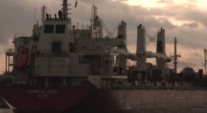 Trump, Küba’ya petrol satan ülkelere gümrük vergisi uygulama tehdidinde bulundu