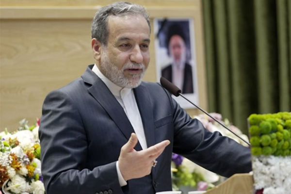 Araghchi: Dünya, kafası karışık soytarılardan bıktı Araghchi: Dünya, kafası karışık soytarılardan bıktı