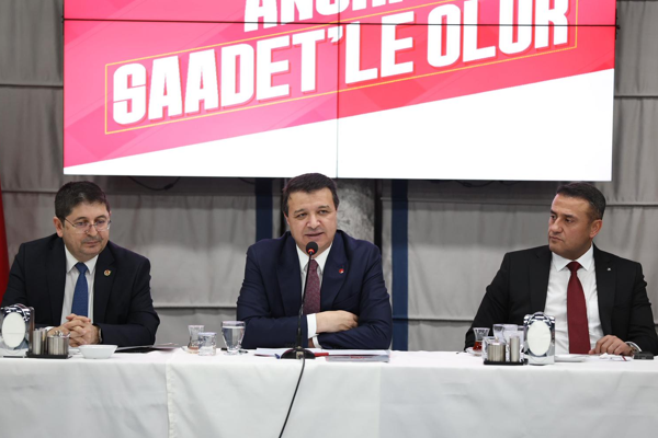 Arıkan, Anadolu Basın Birliği heyetiyle bir araya geldi Arıkan, Anadolu Basın Birliği heyetiyle bir araya geldi