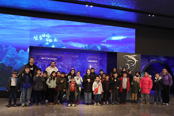 Maltepe’de çocuklar su altı dünyasını ziyaret etti Maltepe’de çocuklar su altı dünyasını ziyaret etti