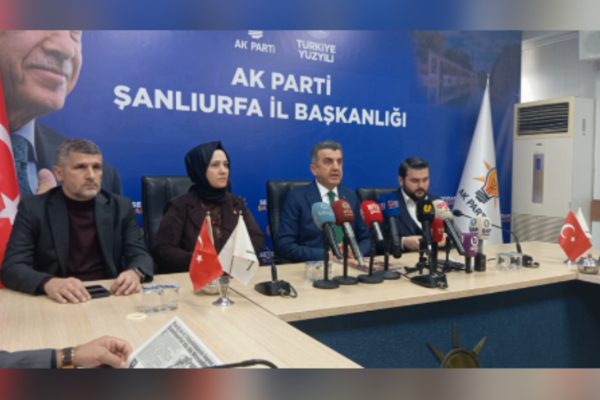 AK Parti Şanlıurfa’da üye sayısını 303 bine taşıdı AK Parti Şanlıurfa’da üye sayısını 303 bine taşıdı