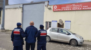 Kocaeli’nde hapis cezasıyla aranan şahıs yakalandı