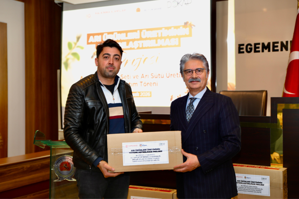 Samsun Büyükşehir Belediyesi’nden arı yetiştiricilerine destek