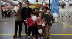 Aydın’da “Yarıyıl Karne Şenliği” çocuklar ve ailelerin katılımıyla sürüyor