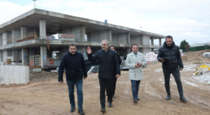 Başkan Çiftçi, Çayırova Spor Lisesi inşaatındaki çalışmaları inceledi