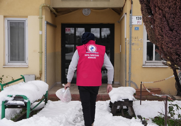Düzce’de sıcak yemek hizmeti devam ediyor