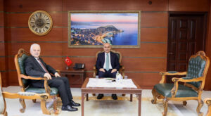 Giresun Valisi Koç’a tebrik ziyaretleri gerçekleştirildi