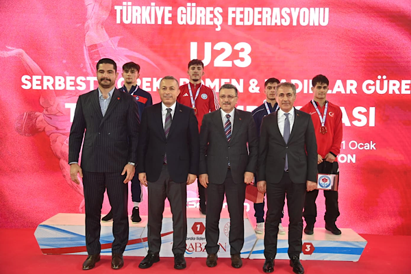 Başkan Genç: Güreşte ulusal ve uluslararası organizasyonlara ev sahipliği yapmaya hazırız Başkan Genç: Güreşte ulusal ve uluslararası organizasyonlara ev sahipliği yapmaya hazırız