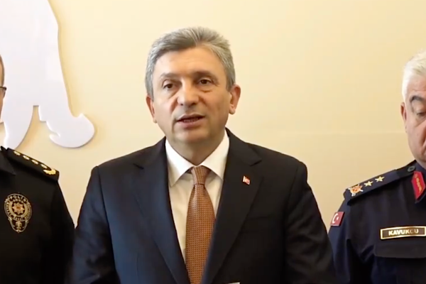 Vali Şahin: 2025’te asayiş olaylarının yüzde 99,4’ü aydınlatıldı Vali Şahin: 2025’te asayiş olaylarının yüzde 99,4’ü aydınlatıldı