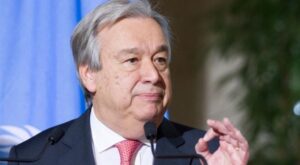 Guterres: Teknolojiyi insanlık yönlendirmeli, tersi değil
