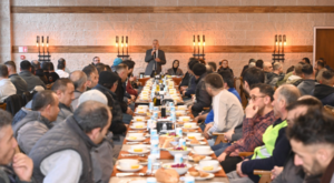 Başkan Başdeğirmen, belediye personeliyle bir araya geldi