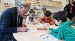 Aslan, Örnektepe Yuvamız İstanbul Çocuk Etkinlik Merkezi’ni ziyaret etti