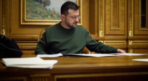 Zelenski: Rusya, silahları kendi başına üretebilecek durumda değil Zelenski: Rusya, silahları kendi başına üretebilecek durumda değil