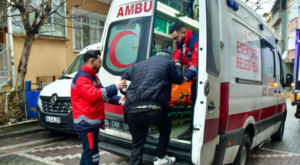 Esenyurt’ta ambulansla hasta nakil hizmeti sürüyor