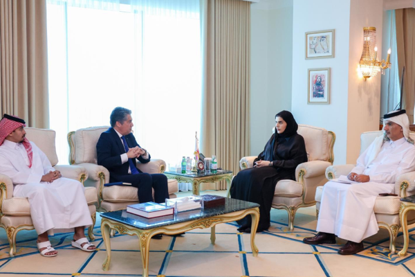 Al Misnad, Yunanistan’ın Katar Büyükelçisi Kapodistrias ile görüştü