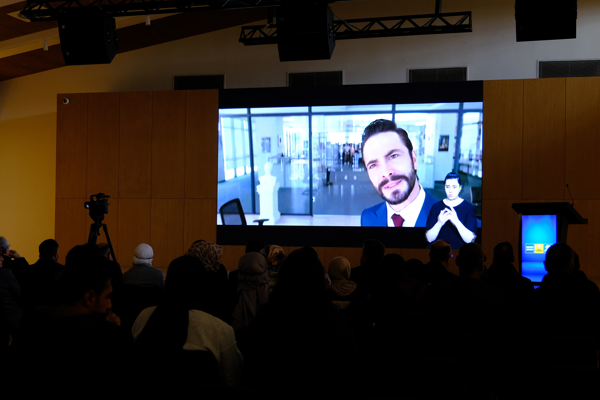 Konya’da görme engellilere sesli betimlemeli film etkinliği Konya’da görme engellilere sesli betimlemeli film etkinliği