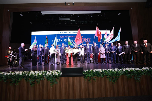 Vali Aktaş, Türk Dünyası Buluşmaları programına katıldı