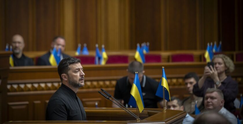 Zelenski: Rusya, gece boyunca bölgelerimize büyük bir saldırı düzenledi