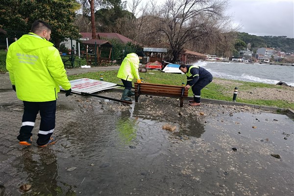 Gemlik’te fırtına ve sağanak alarmı Gemlik’te fırtına ve sağanak alarmı