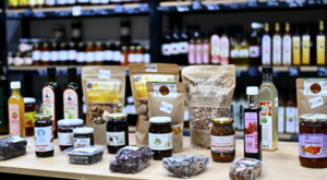 Muratpaşa Kadın Kooperatifleri Ürün Satış Mağazası gelirini artırıyor