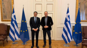 Yunanistan Dışişleri Bakanı Gerapetritis, Al Mansouri ile görüştü