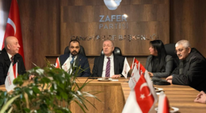 Özdağ, Zafer Partisi Çankaya İlçe Başkanlığı yeni hizmet binasını ziyaret etti Özdağ, Zafer Partisi Çankaya İlçe Başkanlığı yeni hizmet binasını ziyaret etti