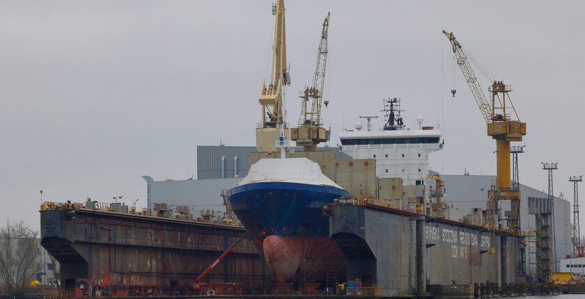 Hat-San’ın yüzer havuz yatırımı Hat-San’ın yüzer havuz yatırımı