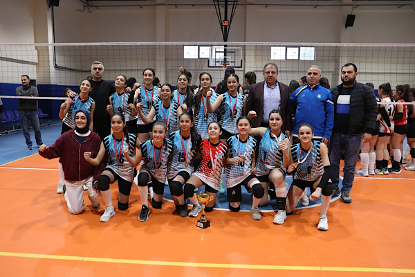 Şanlıurfaspor ile Sultan Su İnegölspor berabere kaldı Şanlıurfaspor ile Sultan Su İnegölspor berabere kaldı