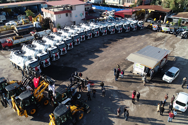 ASKİ araç ve iş makinesi filosunu 180’e yükseltti ASKİ araç ve iş makinesi filosunu 180’e yükseltti