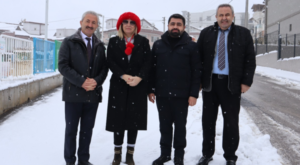 İzmit Belediyesi’nden muhtarlara ziyaret