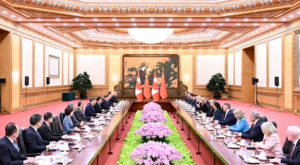 Xi, Kanada Başbakanı Carney ile görüştü Xi, Kanada Başbakanı Carney ile görüştü