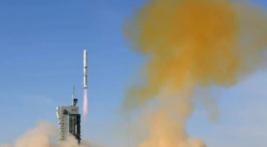 Çin, Cezayir’in uzaktan algılama -3A uydusunu başarıyla fırlattı