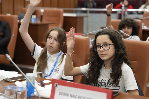 Çocuk Meclisi 6. Dönem 2. Birleşim Toplantısı yapıldı