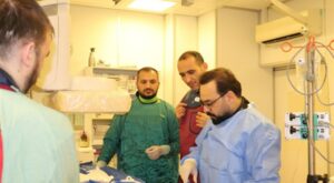 Harran Üniversitesi Hastanesi’nde aort anevrizmasına tam kapalı girişim Harran Üniversitesi Hastanesi’nde aort anevrizmasına tam kapalı girişim