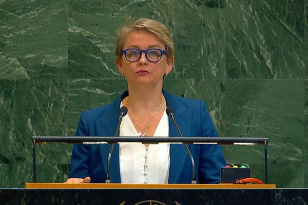 Cooper: Arktik güvenliği ancak birlikte güçlendirebiliriz Cooper: Arktik güvenliği ancak birlikte güçlendirebiliriz