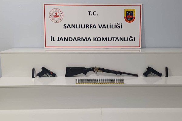 Şanlıurfa’da ruhsatsız silah operasyonu Şanlıurfa’da ruhsatsız silah operasyonu