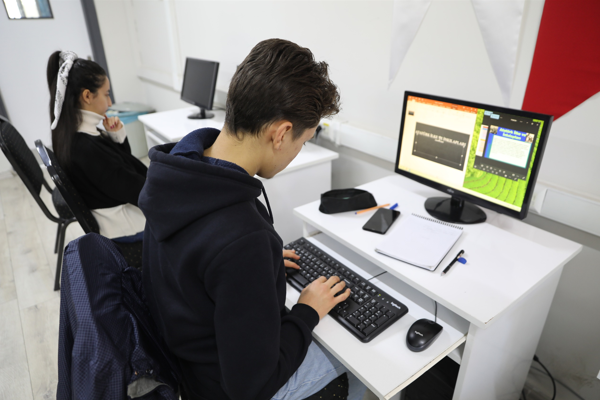 Haliliye’de teknoloji odaklı eğitimler devam ediyor Haliliye’de teknoloji odaklı eğitimler devam ediyor