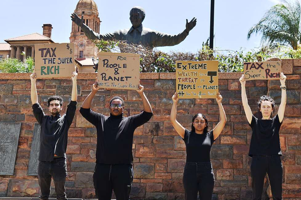 400 milyoner ve milyarder, süper zenginlere yüksek vergi uygulanması çağrısında bulundu