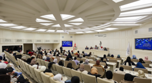 Başkan Şahin 120 kültür elçisi öğrenciyle buluştu Başkan Şahin 120 kültür elçisi öğrenciyle buluştu