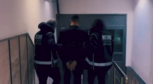 FETÖ’ye yönelik operasyonlarda 81 şüpheli yakalandı