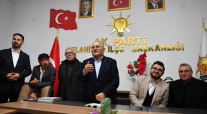 Başkan Büyükkılıç, Ramazan’da Özvatan ve Felahiye ilçelerini ziyaret etti Başkan Büyükkılıç, Ramazan’da Özvatan ve Felahiye ilçelerini ziyaret etti