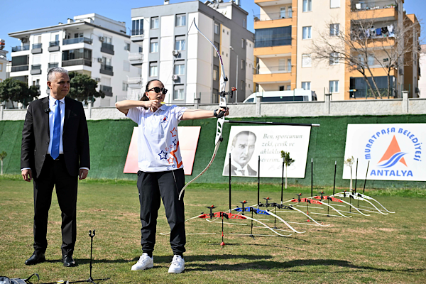 Muratpaşa’da 24 branşta spor okulları başladı