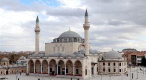 Siyasilerden ramazan ayı mesajı