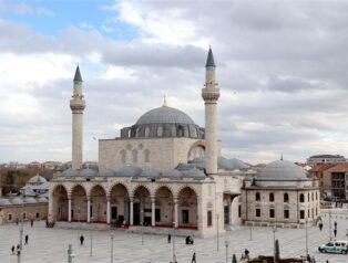 Siyasilerden ramazan ayı mesajı Siyasilerden ramazan ayı mesajı