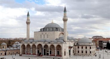 Siyasilerden ramazan ayı mesajı